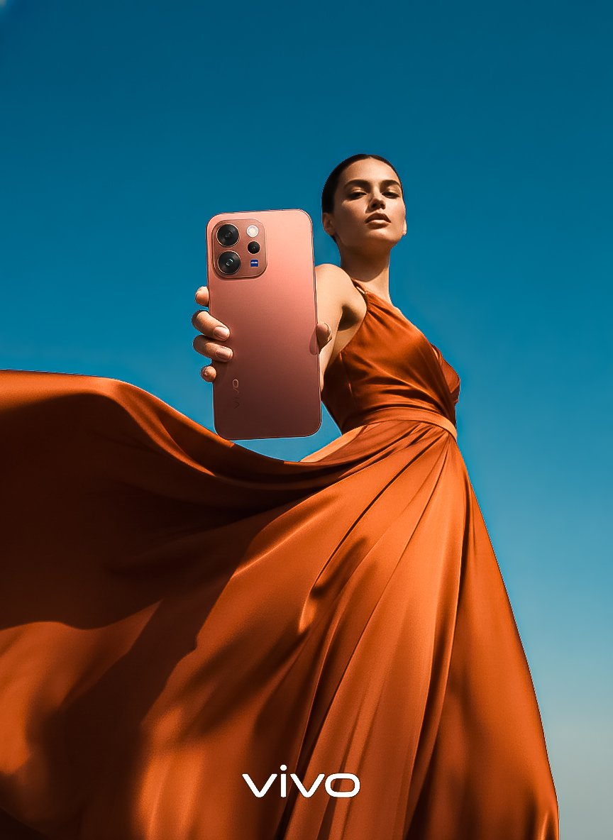Fashion Meets Power — Premium Smartphone Editorial Shot
