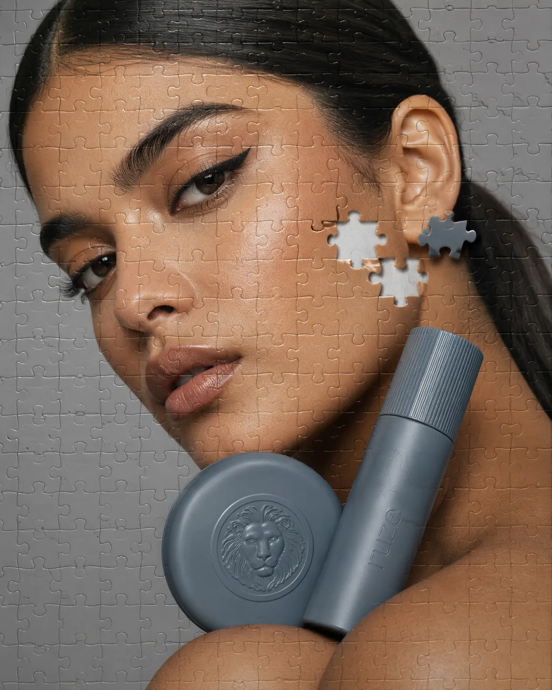 beauty-product-jigsaw-closeup