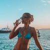Ashley | Travel & London Life