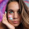 Kizzi Bennett / Mural Artist