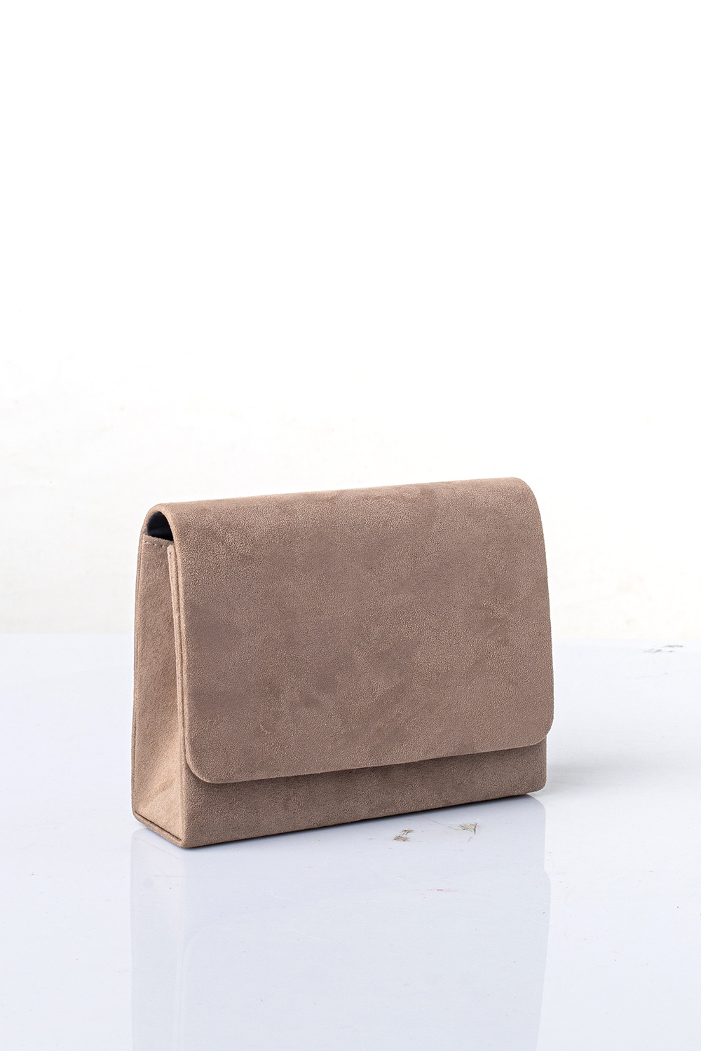 Pochette beige store carpisa