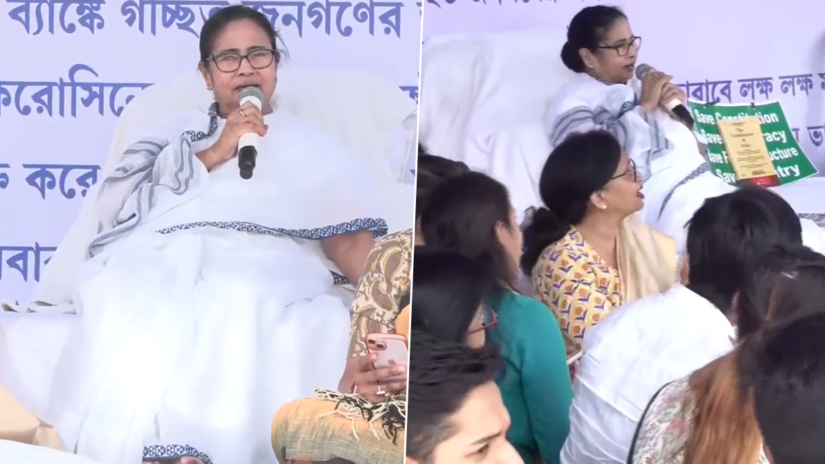 Mamata Banerjee: 100 நாள் வேலைத்திட்ட பணியாளர்கள் போராட்டத்தில் பாட்டு பாடி மகிழ்ந்த மம்தா பேனர்ஜி.!