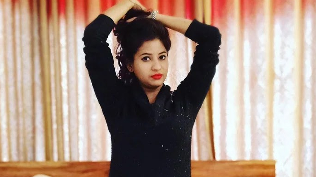 Arthi Mittal Sex Rocket: ஒரு பெண்ணுக்கு ரூ.60 ஆயிரம்; பாலிவுட்டை பதறவைத்த நடிகையின் விபச்சாரம்.. பரபரப்பு தகவல் அம்பலம்.!