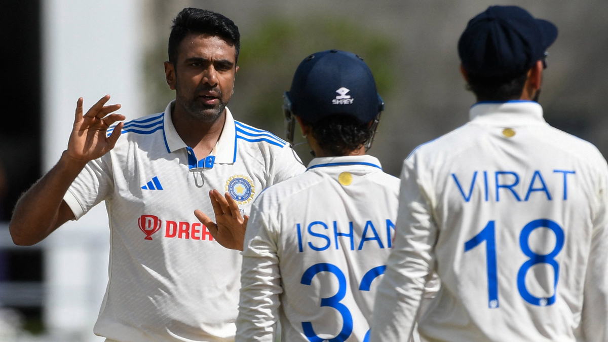 IND Vs WI: 141 ரன்கள் வித்தியாசத்தில் வெற்றியடைந்தது இந்தியா; சுருண்டு விழுந்த மேற்கிந்திய தீவுகள் அணி.!