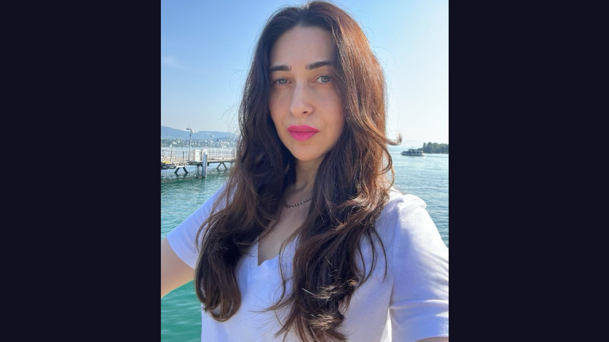 Karisma Kapoor: 49 வயதிலும் பில்டர் இல்லாமல் உதடு பிங்க் தான் - பெருமையாக பேசிய நடிகை; சுண்டியிழுக்கும் அழகால் தவிக்கும் ரசிகர்கள்.!