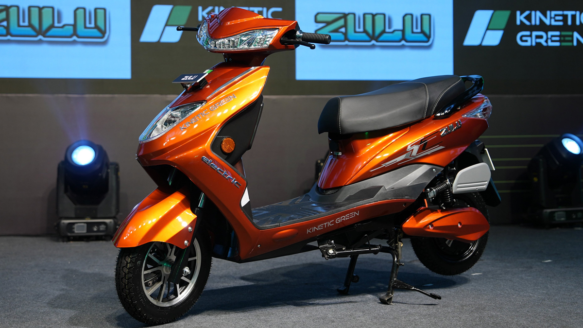 Kinetic Zulu: கைனெடிக் நிறுவனத்தின் புது எலக்ட்ரிக் ஸ்கூட்டர்... அட்டகாசமான அம்சங்களுடன் வெளியீடு!