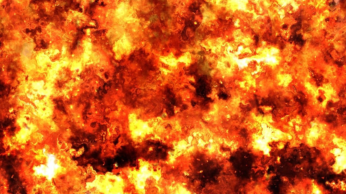 Old Woman Death In Fire Accident: 75 வயது மூதாட்டி உடல் கருகி பலி; தீயை அணைக்க முயன்றபோது நேர்ந்த சோகம்..!