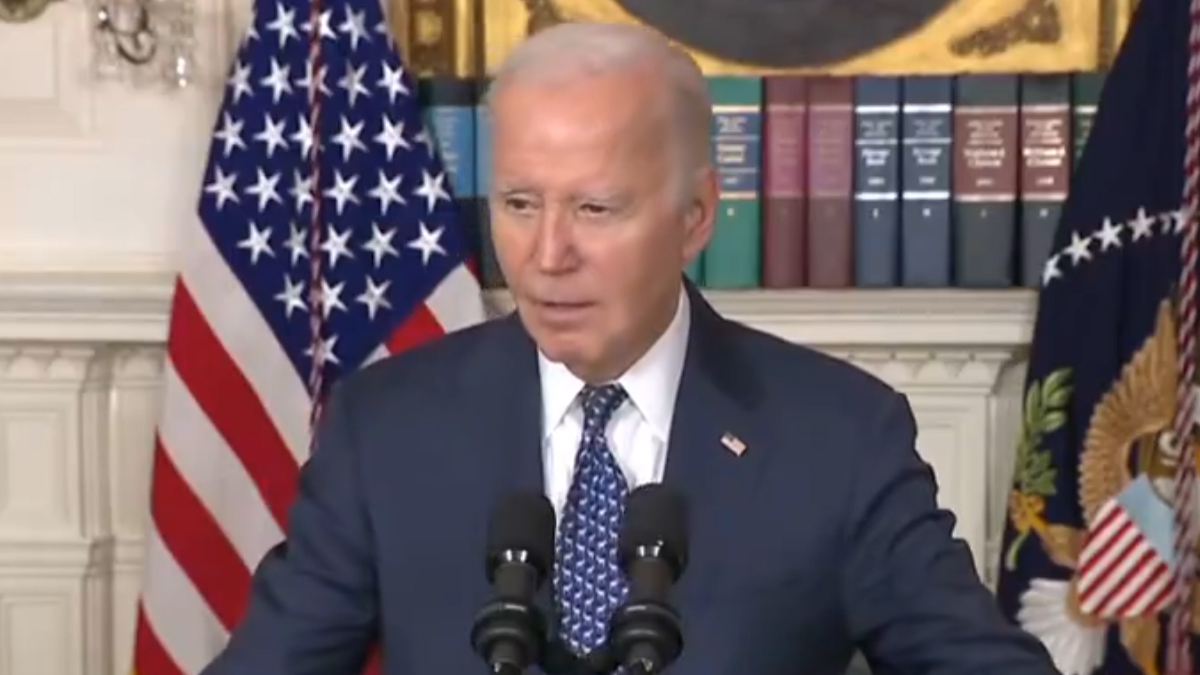Joe Biden: "அதிபர் தேர்தலுக்கு தகுதியானவர் நான் மட்டுமே" - அமெரிக்க அதிபர் ஜோ பைடன் பெருமிதம்.!
